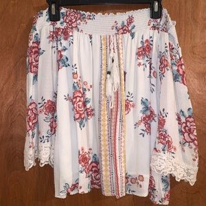 Off-shoulder top from buckle size small